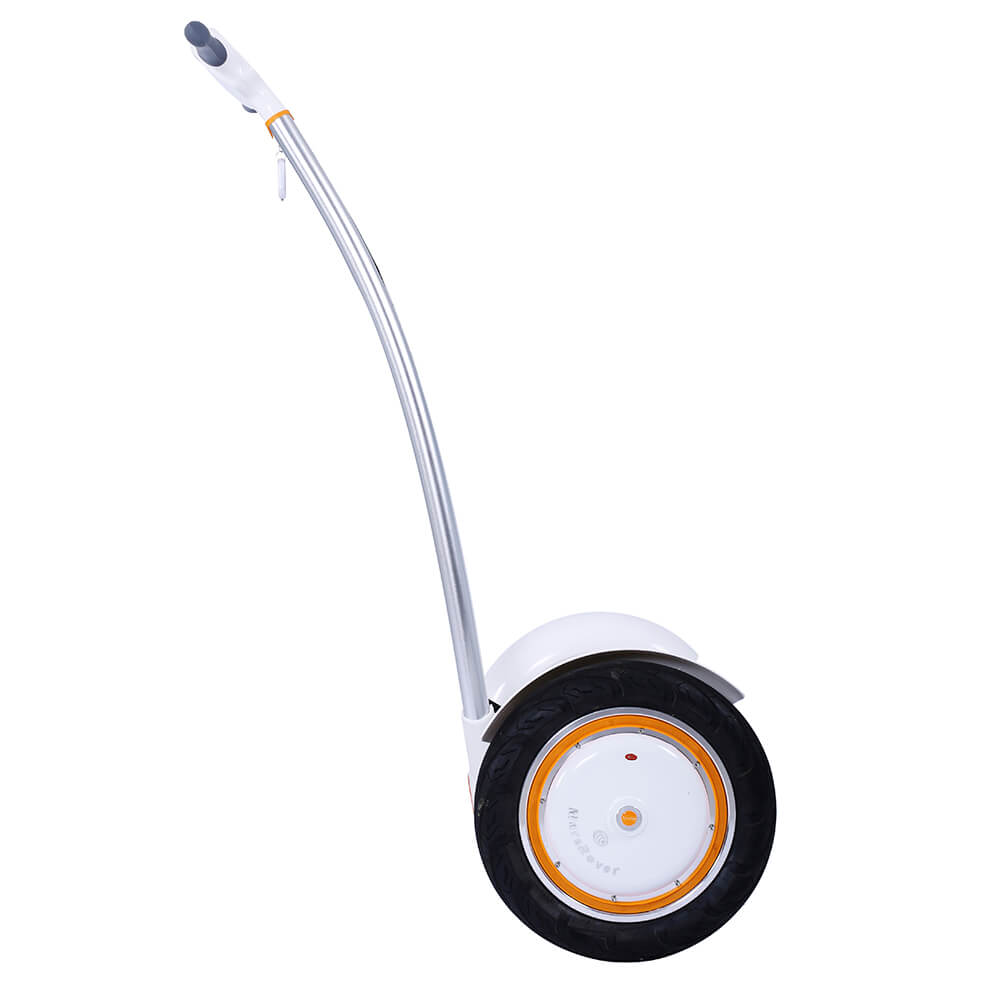 Tipo Segway EASY GO (AIRWHEEL S3T) BLANCO y NARANJA